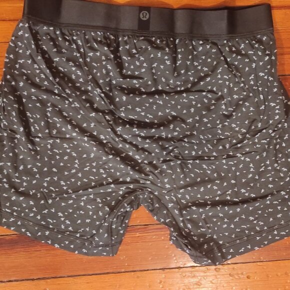 NIB Lululemon Men’s Boxer Brief 3 Pack - Picture 4 of 7